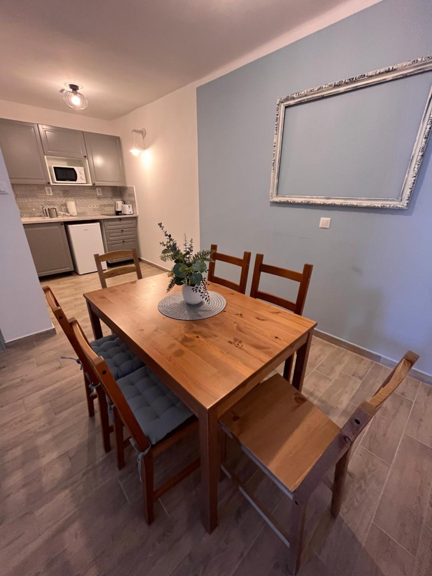 Pacsirta Apartman Grand Eger Exterior foto